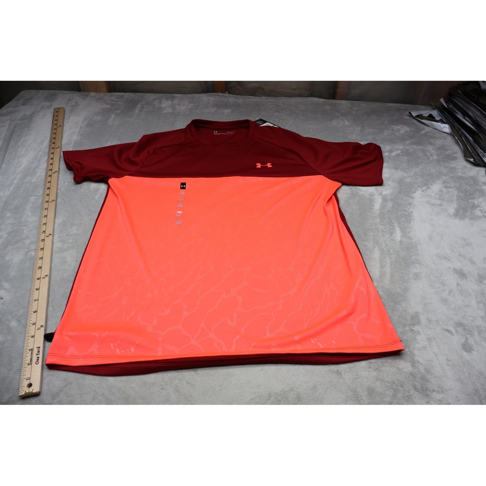 Under Armour Shirt Mens Large Red Tech 2.0 Emboss HeatGear Lightweight NEW